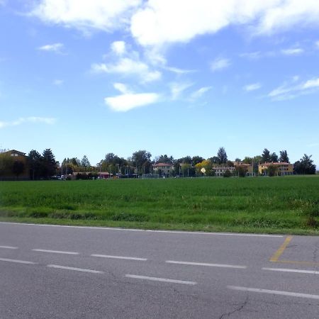 B&B Il Borghetto カルデラーラ・ディ・レーノ エクステリア 写真
