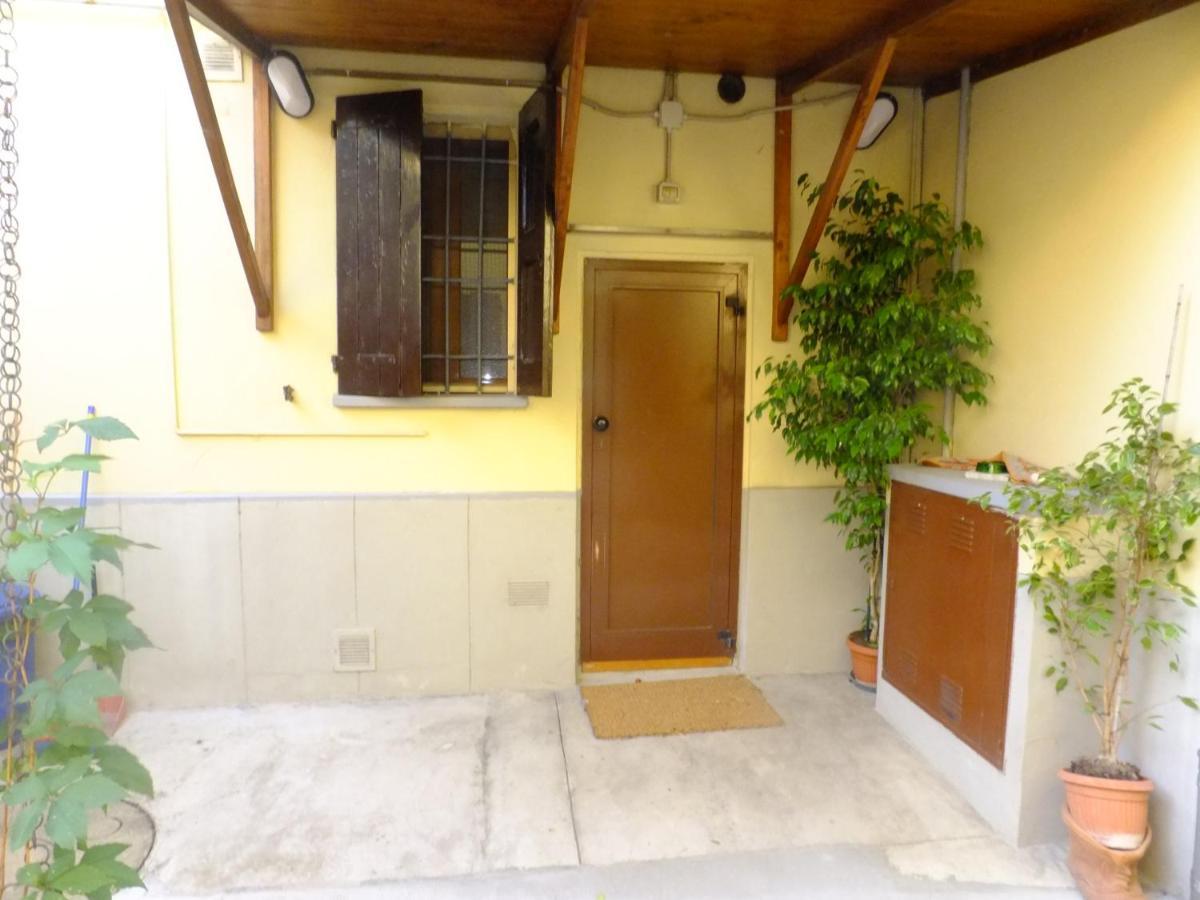 B&B Il Borghetto カルデラーラ・ディ・レーノ エクステリア 写真